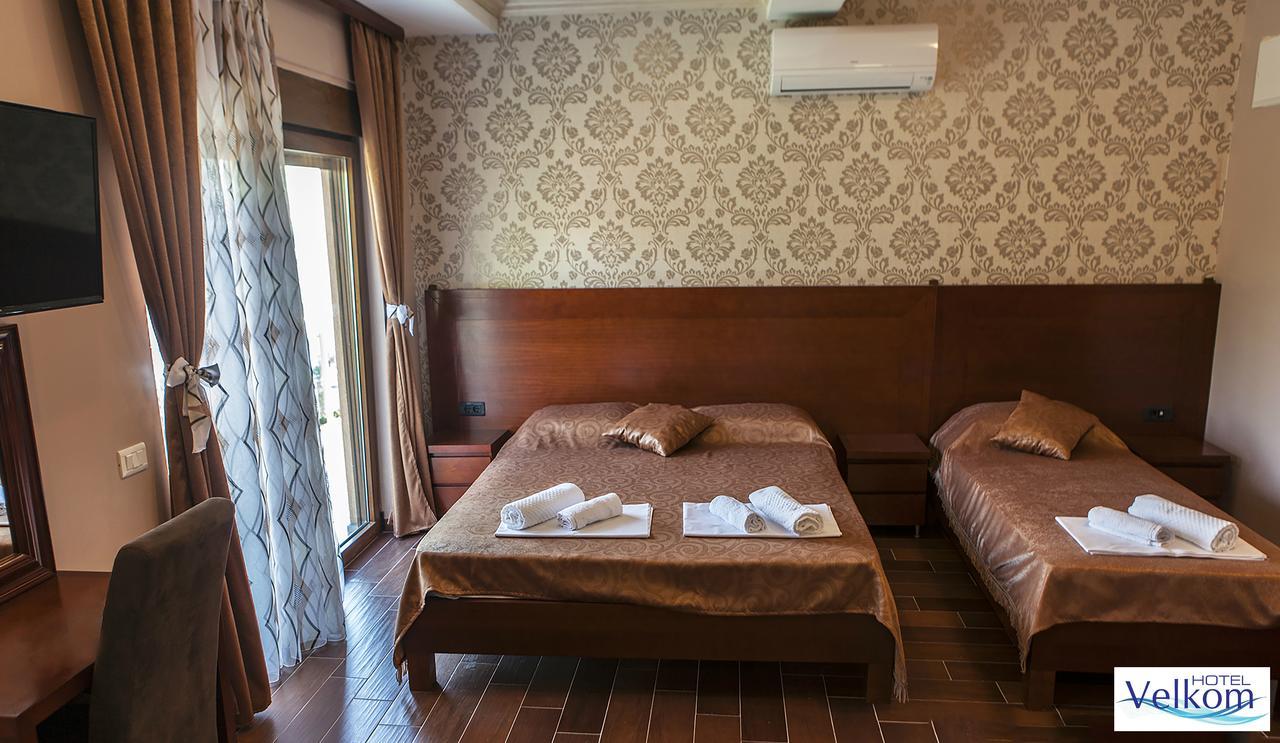 Hotel Velkom ซูโตมอเร ภายนอก รูปภาพ